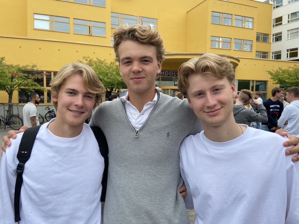 Mille Eklöf, Jacob Annvik och Elias Hagård som går teknikprogrammet på ED besökte JTH.