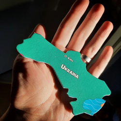 Pusselbit formad som Ukraina. Foto: Sara Bref