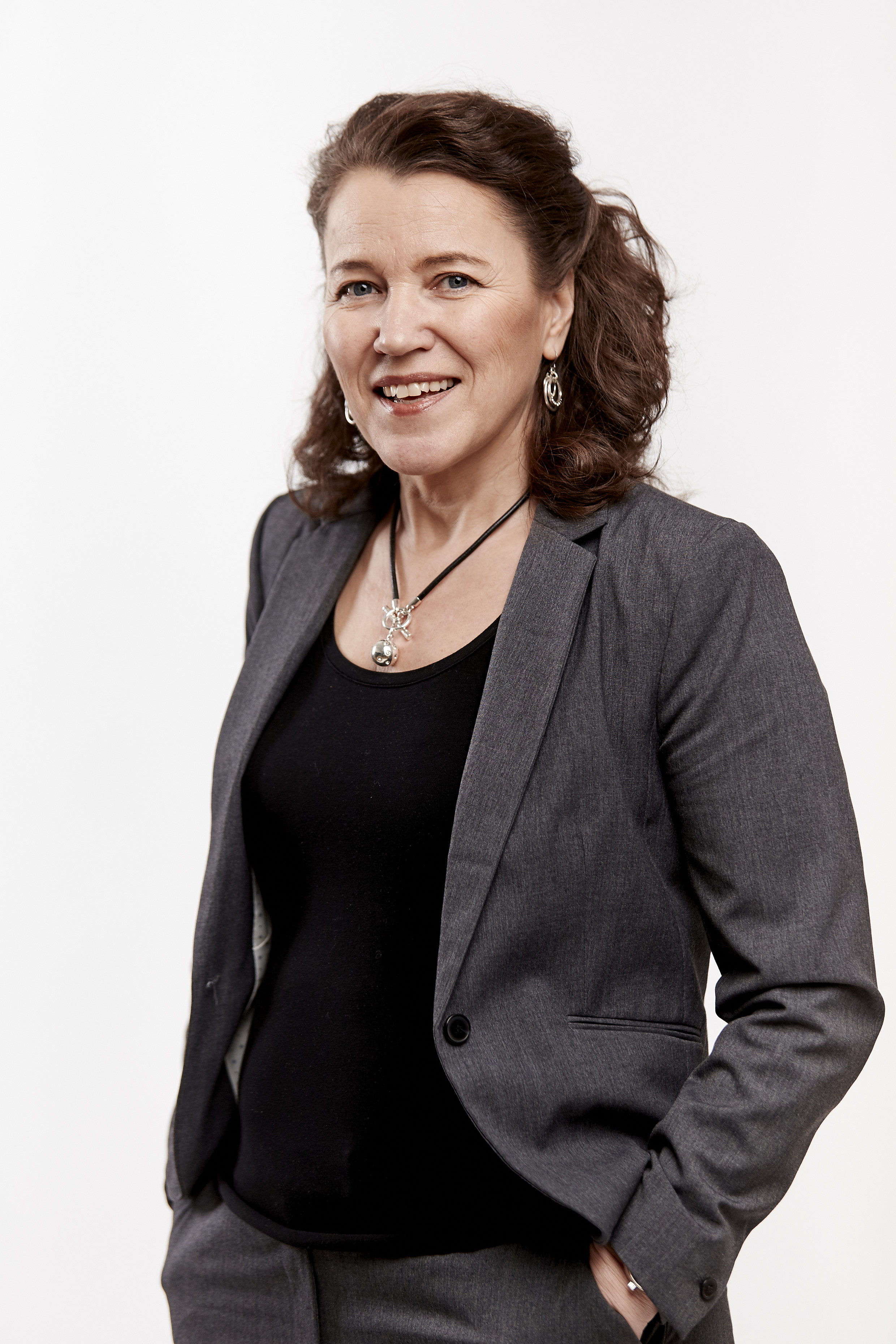 Portrait photo of Annika Engström. 