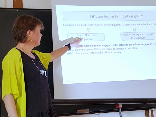 Tiina Tambaum, Estland