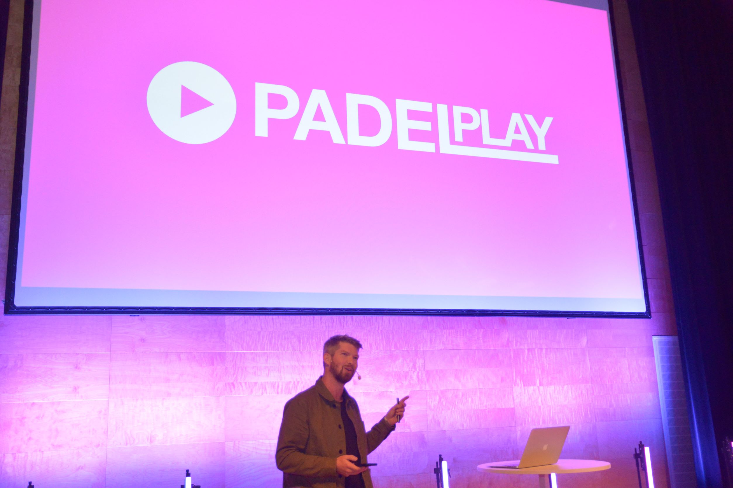 Jimmy Lindström, founder of Padelplay at AI day.