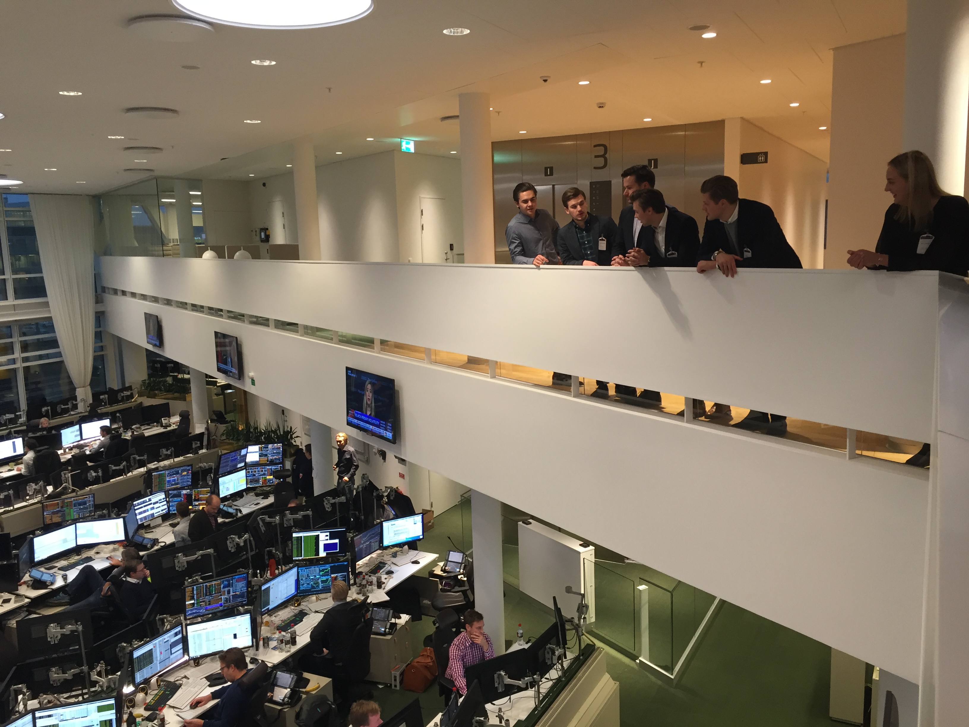 Students overlooking the Swedbank headquarters