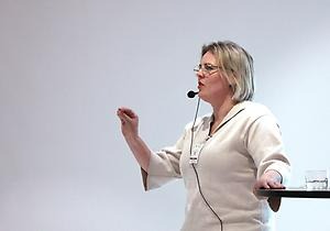 Elise Arnell, Helsjön folkhögskola