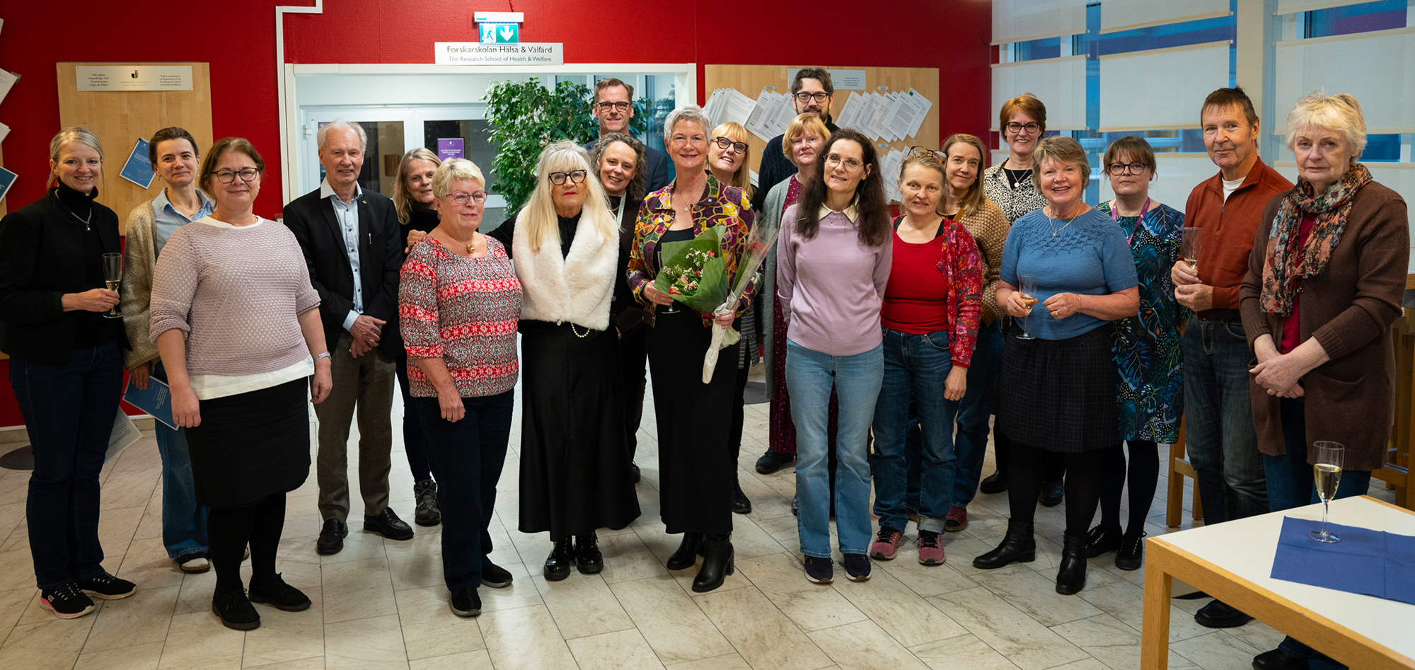 Deltagare vid spikning i Röda rumemt